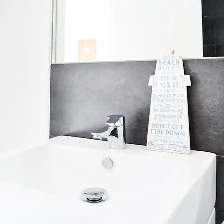 Apartment Digital Bristol El Faro - Wifi Free & Pool - 3 Persons Corralejo