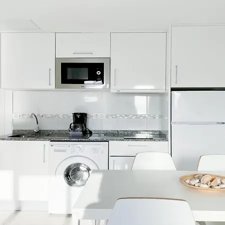 Digital Bristol El Faro - Wifi Free & Pool - 3 Persons Apartment
