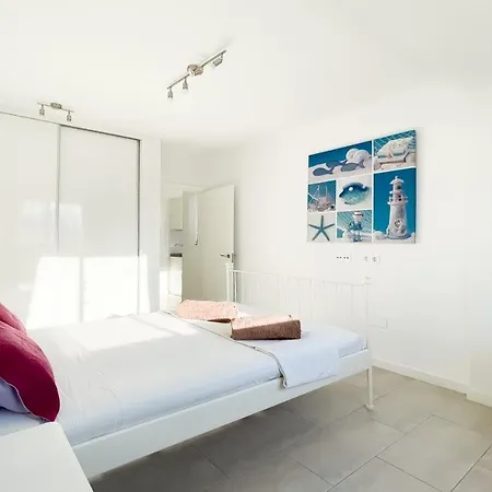 Digital Bristol El Faro - Wifi Free & Pool - 3 Persons