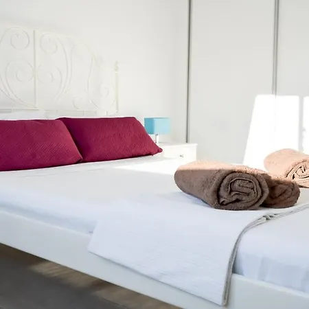 Digital Bristol El Faro - Wifi Free & Pool - 3 Persons *