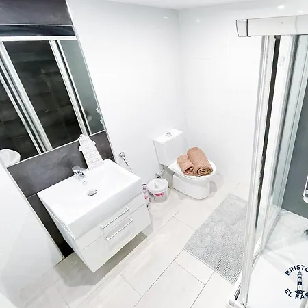 Digital Bristol El Faro - Wifi Free & Pool - 3 Persons
